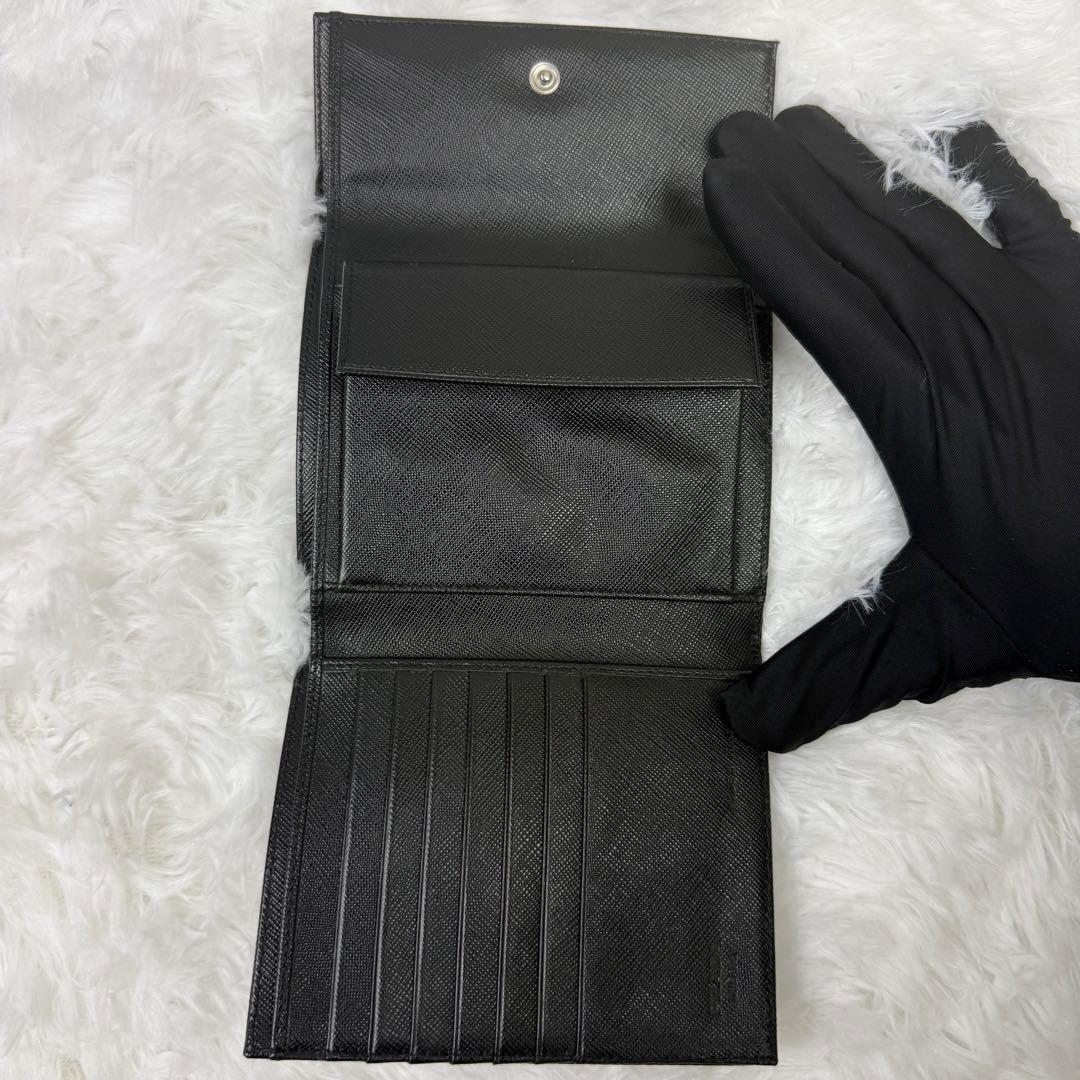 【美品】PRADA 三つ折り財布　ブラック　ナイロン トライアングルロゴ　箱付き