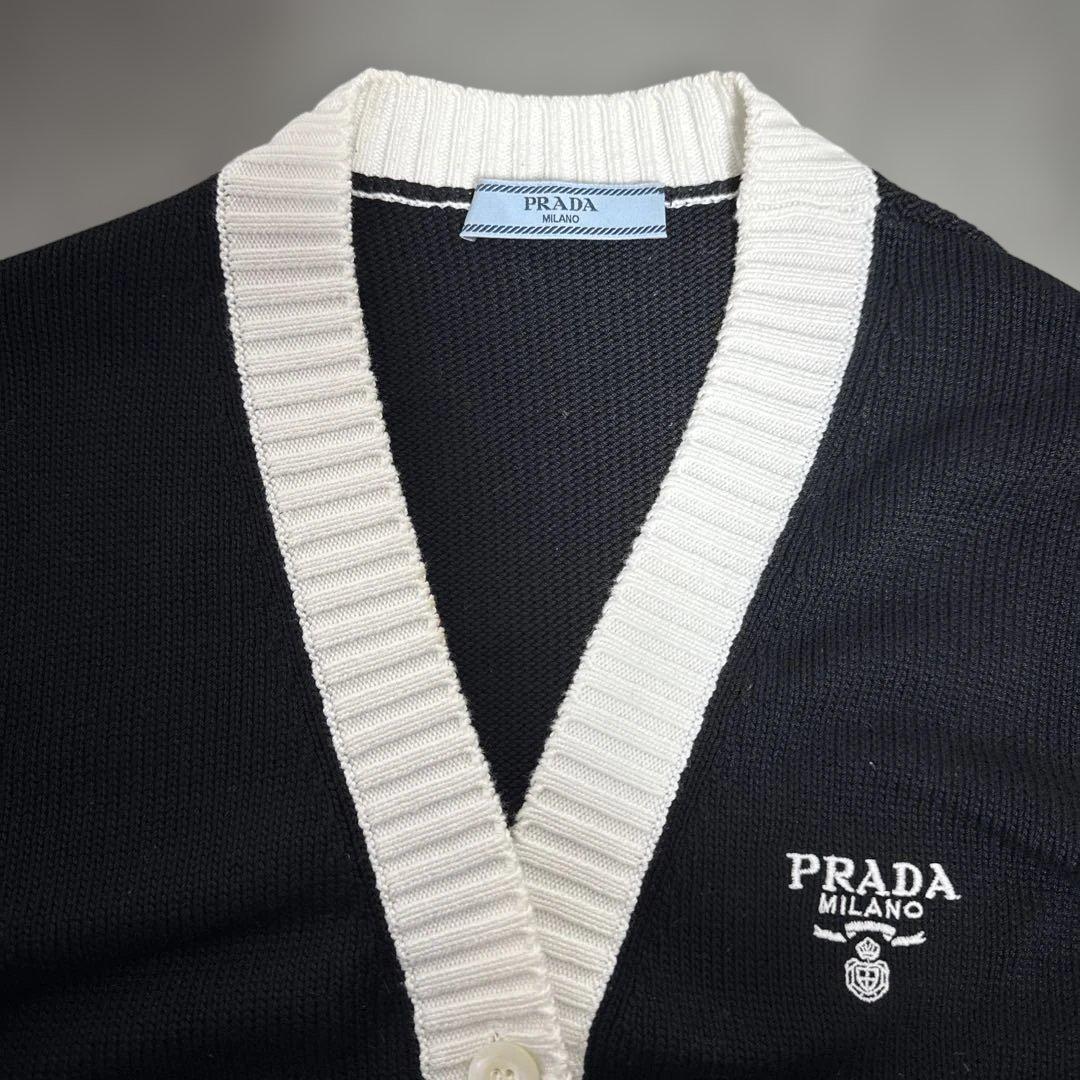 PRADA クロップド丈 半袖 カーディガン ホワイト ブラック