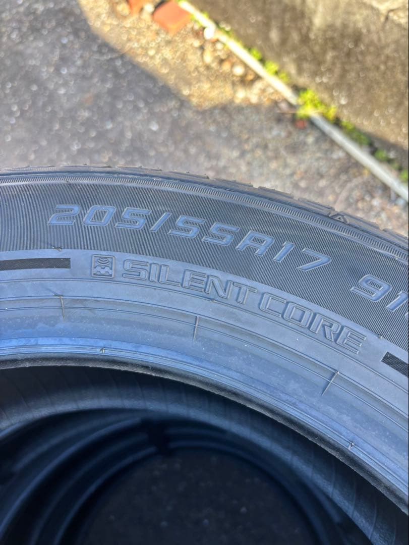 205/55R17 ノーマルタイヤ　新品未使用　ダンロップ