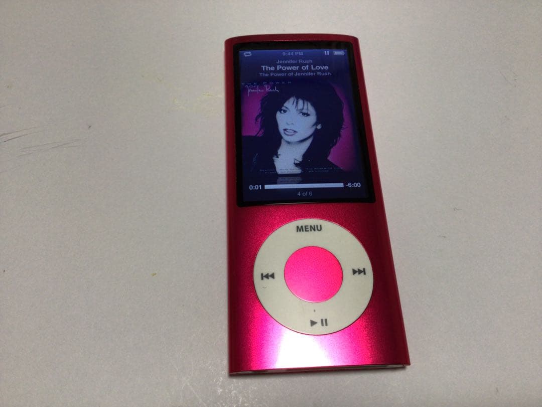 iPod nano５世代8GBピンクno.240バッテリー交換済作動品