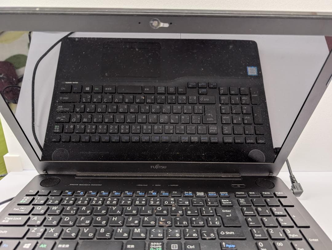 富士通 LIFEBOOK Windows11