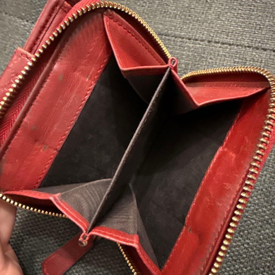 GUCCI 赤 レザー 二つ折り財布