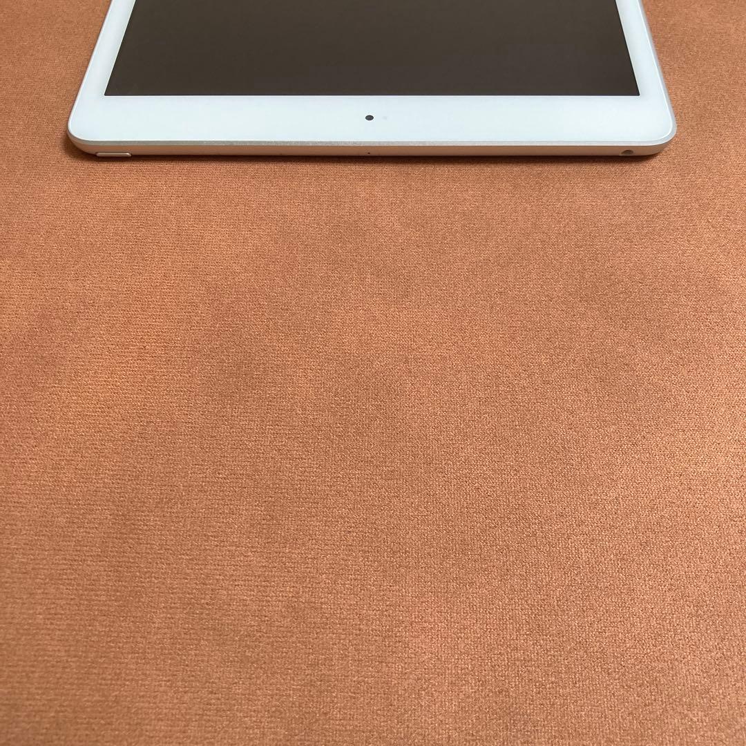 559【早い者勝ち】電池良好☆iPad8 第8世代 32GB WIFIモデル☆