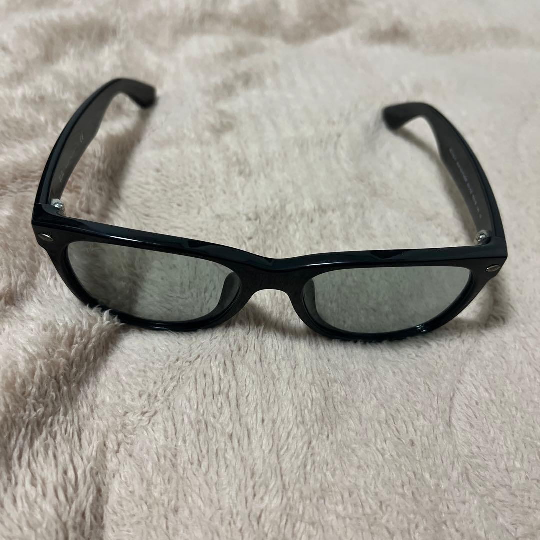 Ray-Ban RB 2132-F New Wayfarer ブラック