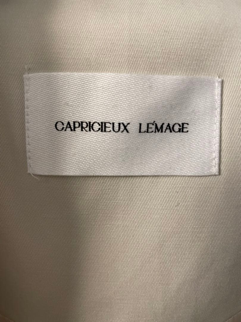 アイボリー ダブルブレスト トレンチコート　CAPRICIEUX LEMAGE