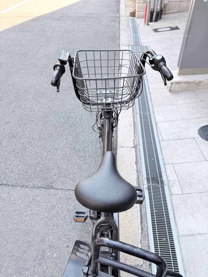 子供乗せ　ブリヂストン　BIKKE 電動アシスト自転車 チャイルドシート付き