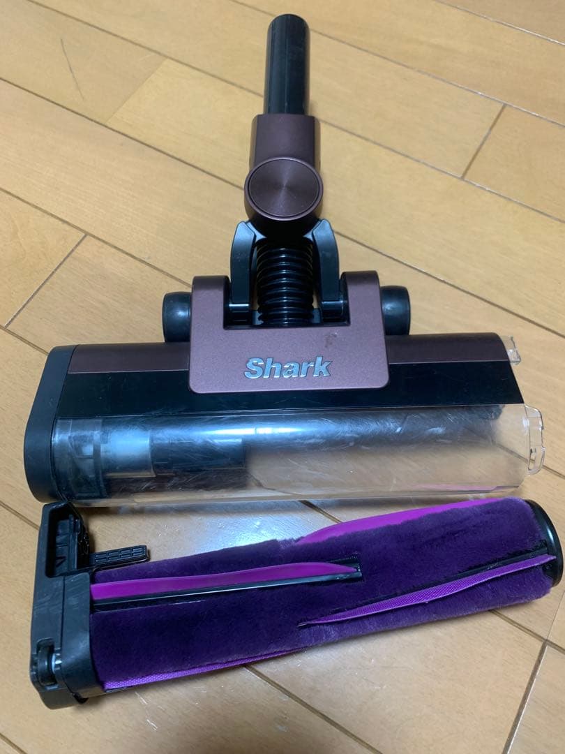LC250JBR シャーク掃除機　中古品