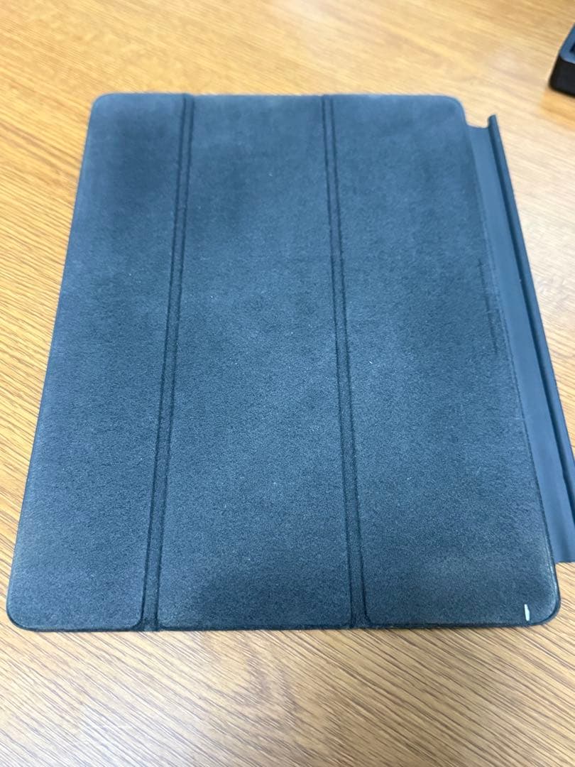 iPad 9世代 256GB Wi-Fi 本体のみ ケース付 動作良好 即使用可