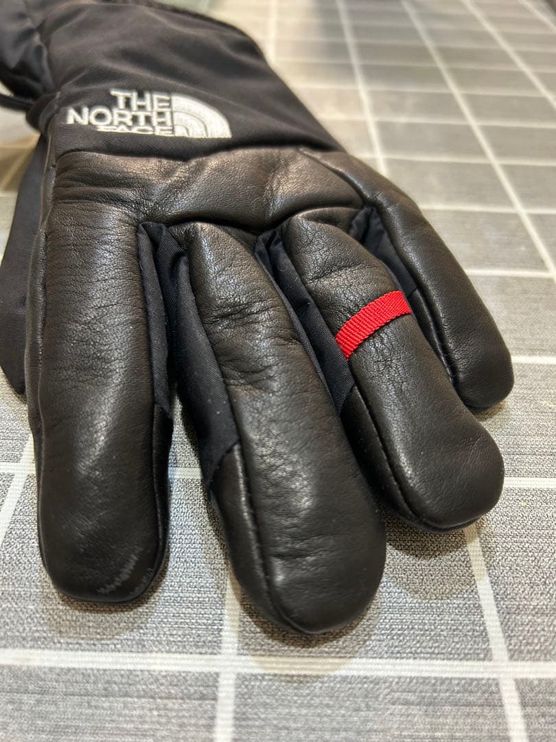 THE NORTH FACE 防水手袋 黒