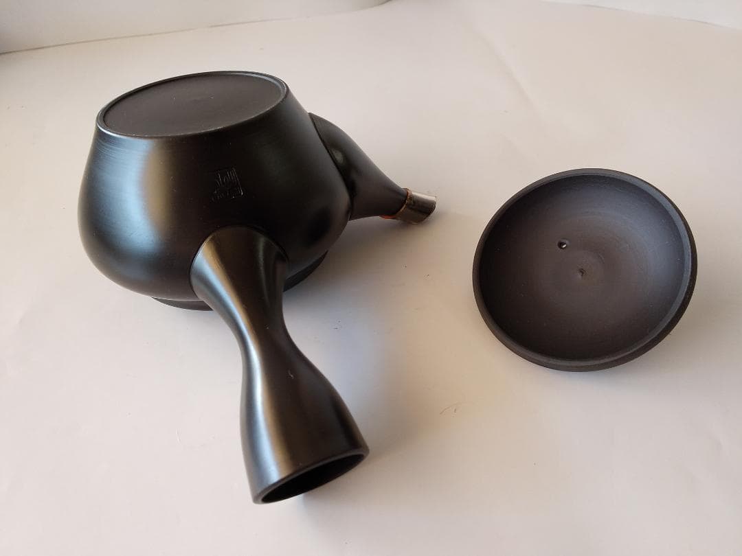 常滑焼 光松陶園 手造り 急須 常滑 土瓶 茶器 新品 未使用 です。