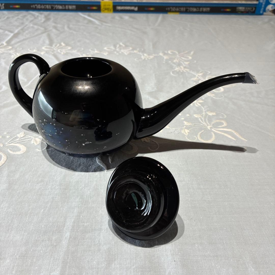 琉球ガラス末吉清一作水さし お酒を入れても楽しめます。