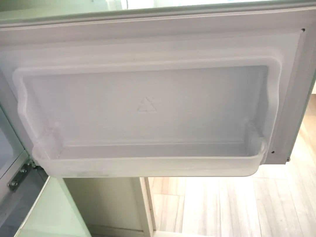 【アイリスオーヤマ】レトロ冷蔵庫 PRR-082D-LG