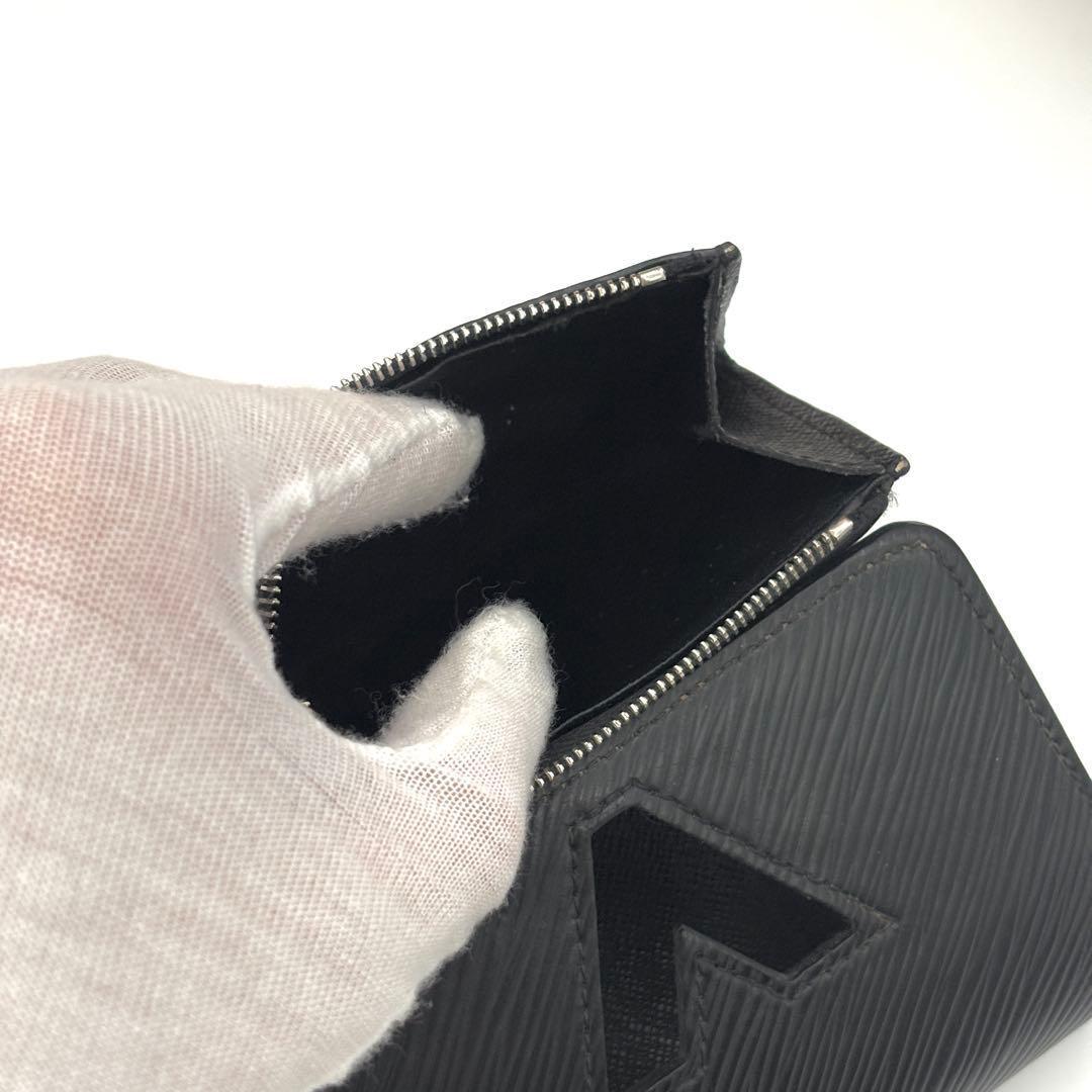 ルイヴィトン エピ ツイスト コンパクト 三つ折り財布 黒 コンパクト ブラック