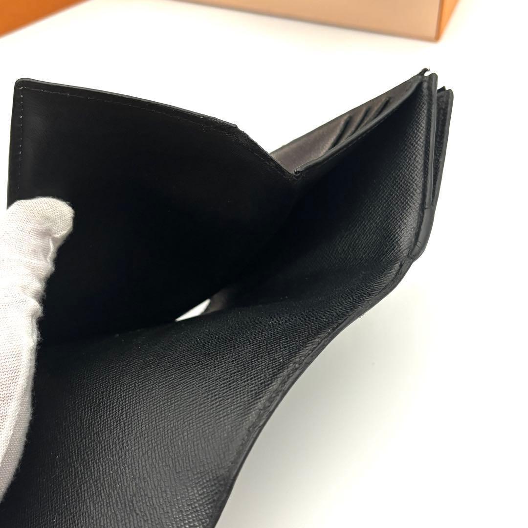 ルイヴィトン エピ ツイスト コンパクト 三つ折り財布 黒 コンパクト ブラック