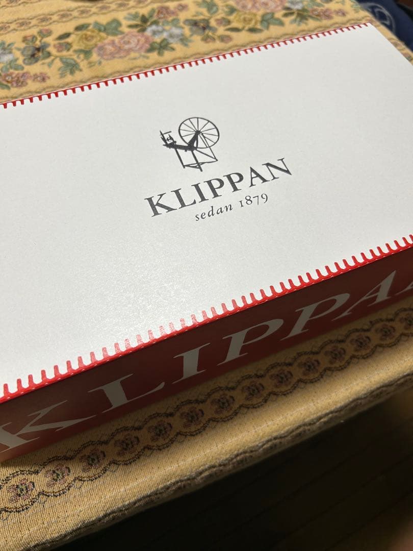 新品　ミナペルホネン×KLIIPPAN ウールストール choucho オリーブ