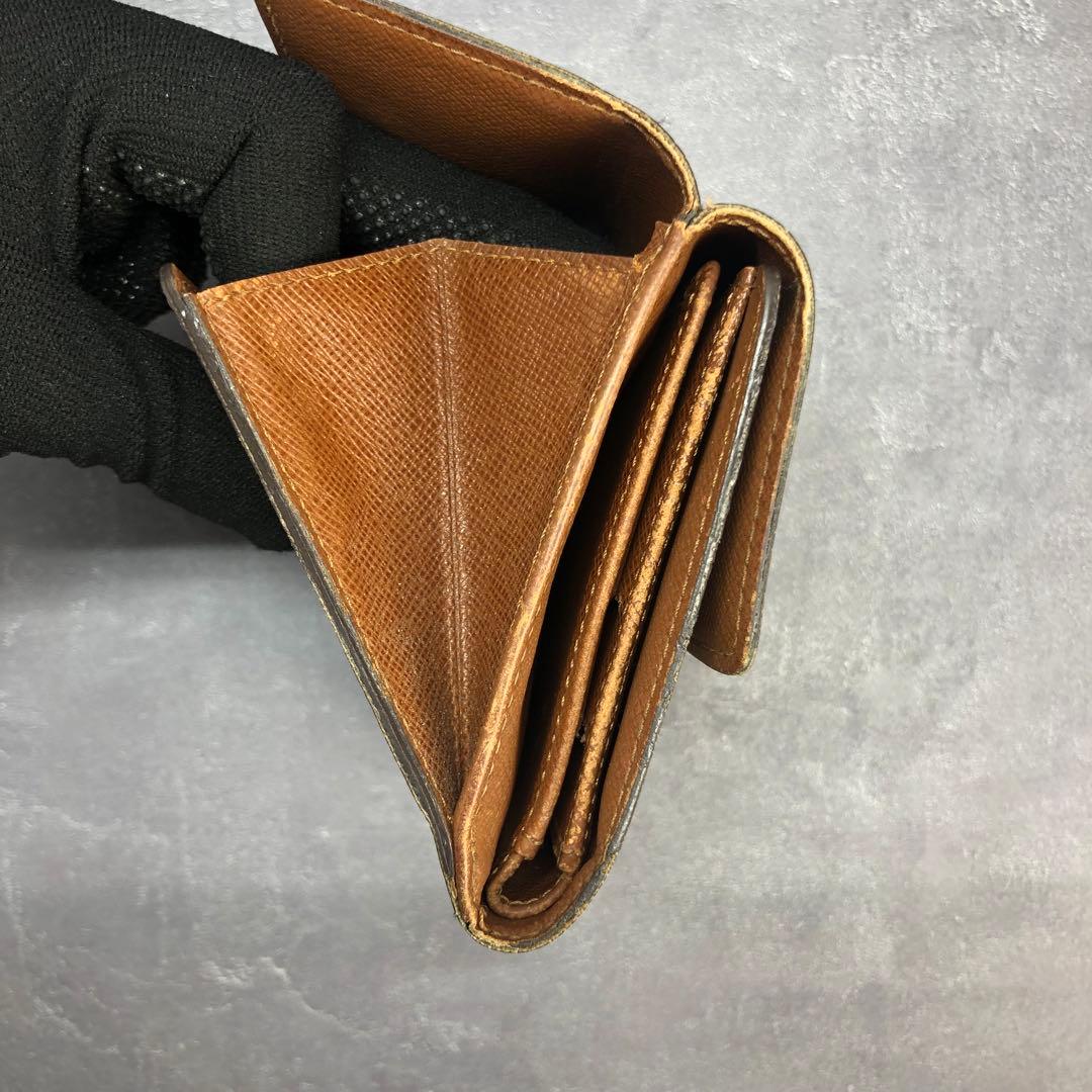 ルイヴィトン モノグラム ポルトモネビエカルトクレディ Wホック 三つ折り財布