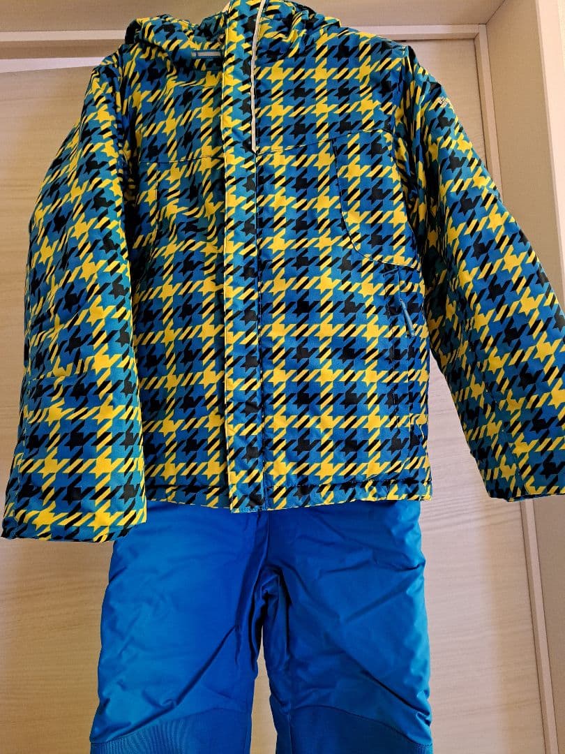 Columbia　キッズ　スキーウェアセット
