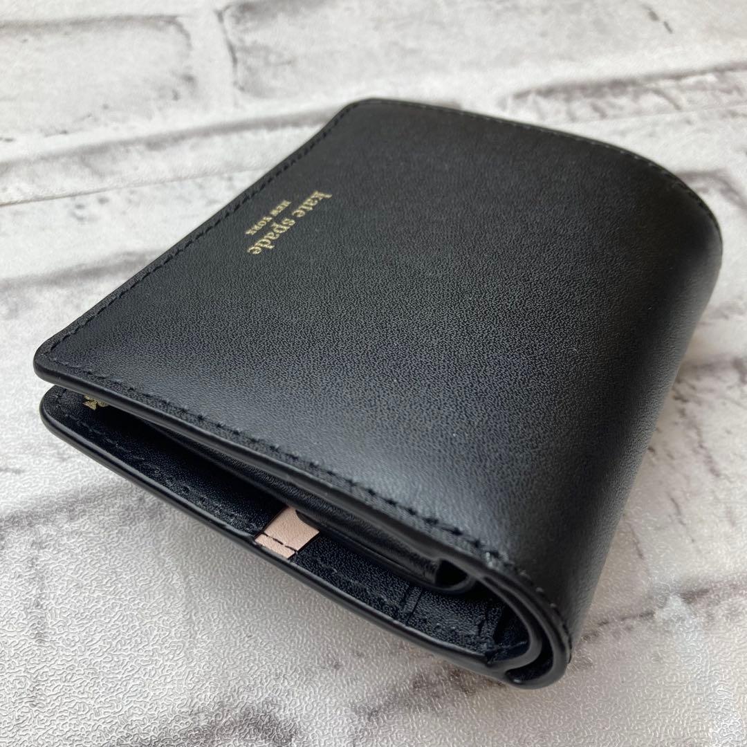 【美品】ケイトスペードニューヨーク★二つ折り財布　ブラック　ツイストロック