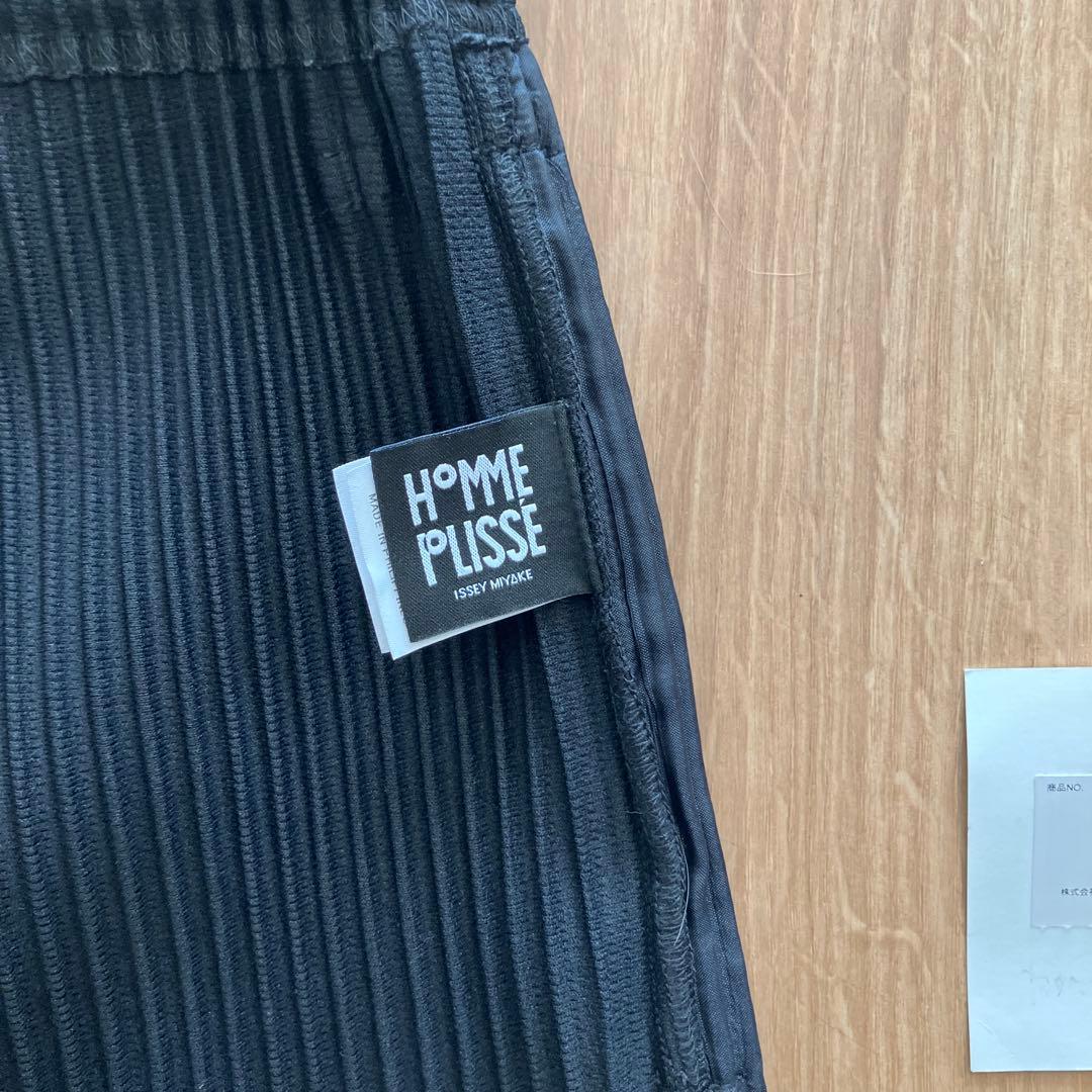 美品　HOMME PLISSÉ ISSEY MIYAKE セットアップ　ブラック