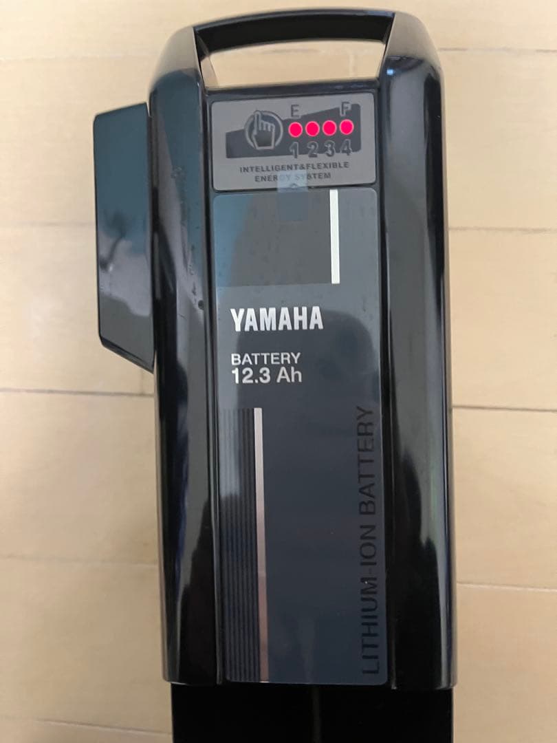 YAMAHA リチウムイオンバッテリー 12.3Ah 純正品　直接取引のみ