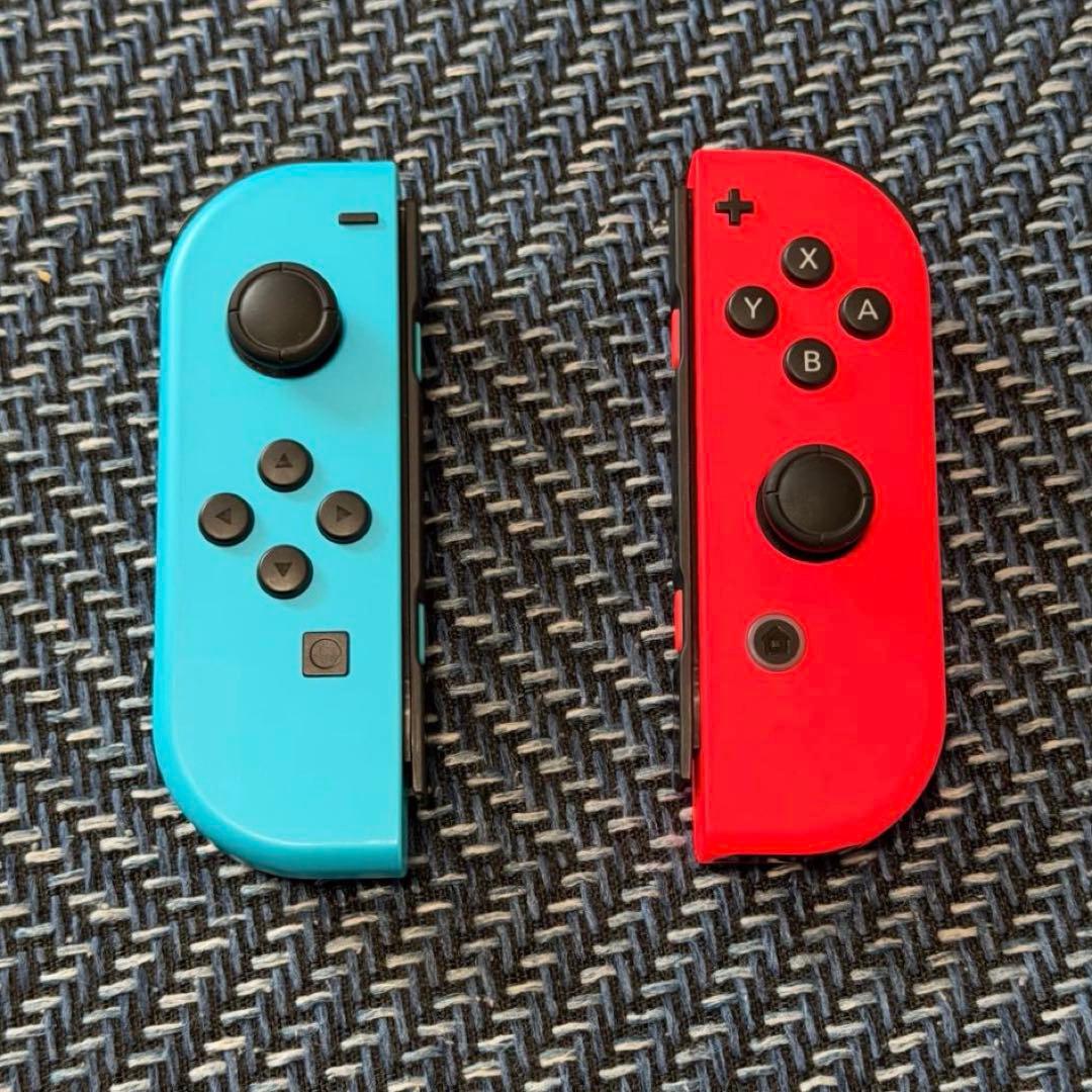 【付属品完備】Nintendo Switch ネオンブルー/レッド