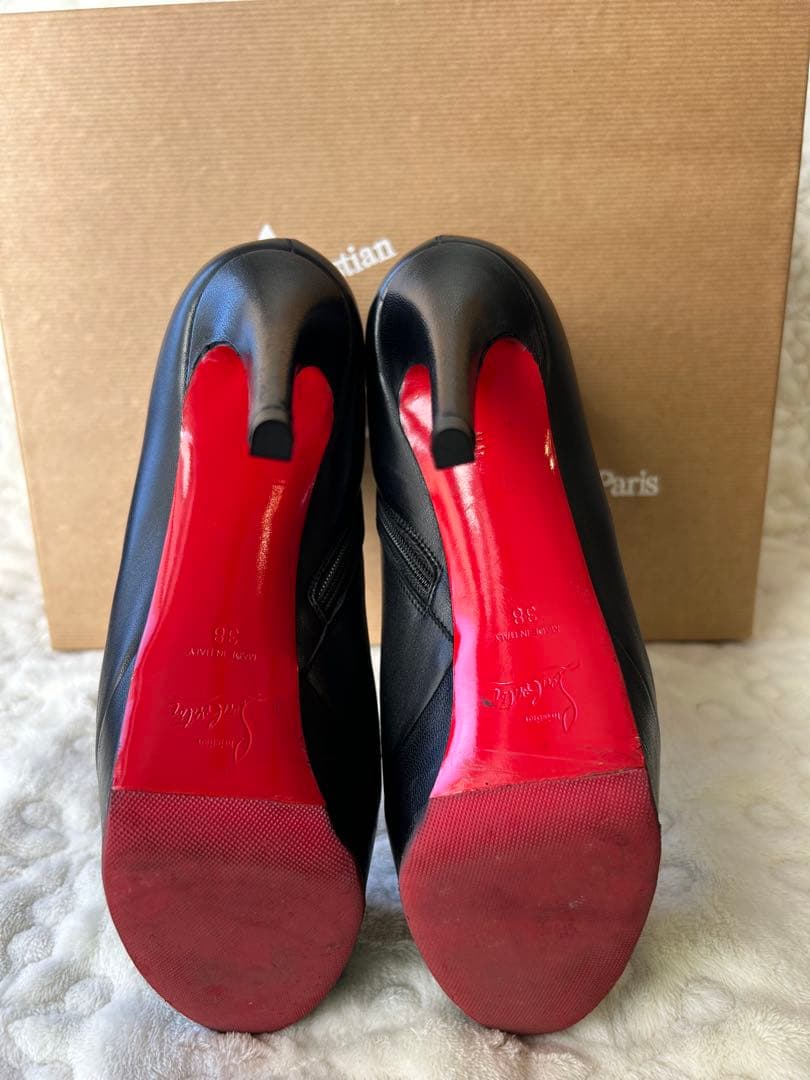 Christian Louboutin ショートブーツ 黒38 箱保存袋付