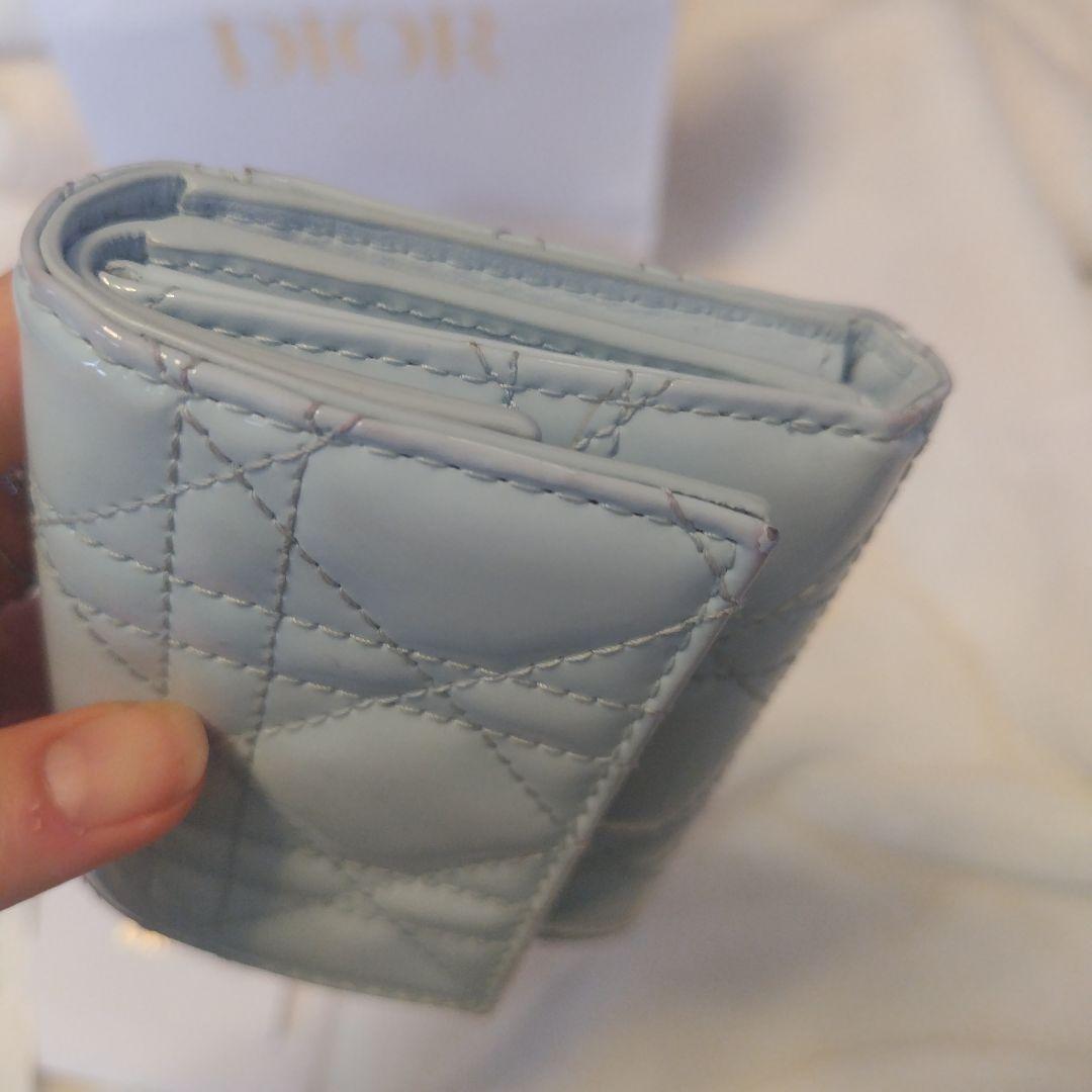 Dior ライトブルー 二つ折り財布 Lady Dior Lotus ウォレット