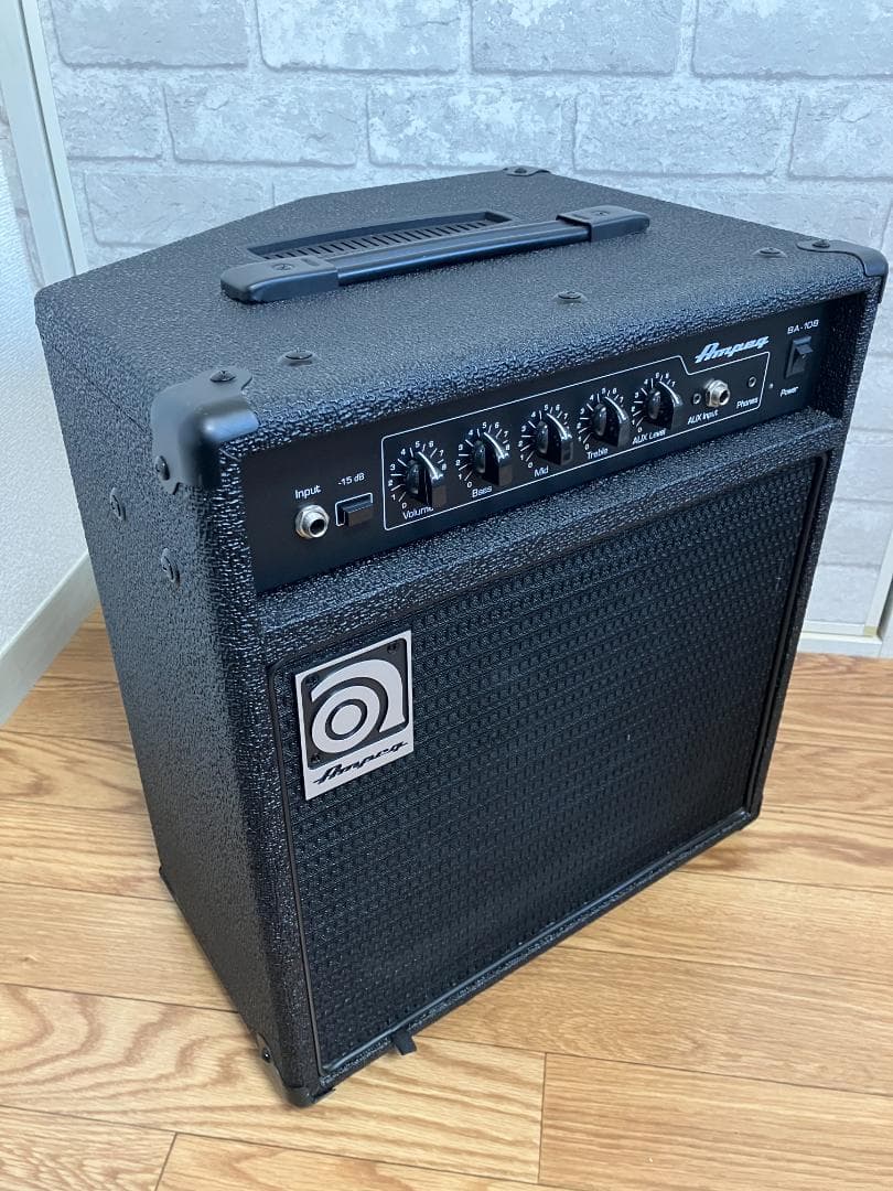 ★☆【極美品】AMPEG（アンペグ）ベースアンプ BA-108 V2☆★