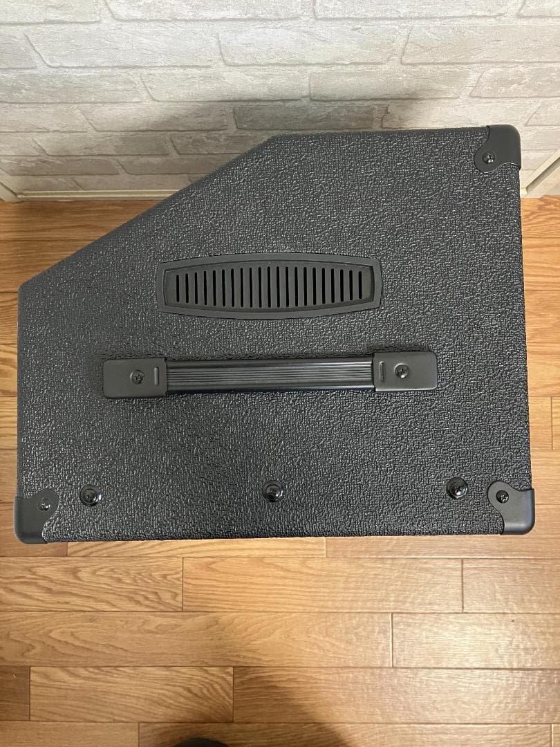 ★☆【極美品】AMPEG（アンペグ）ベースアンプ BA-108 V2☆★