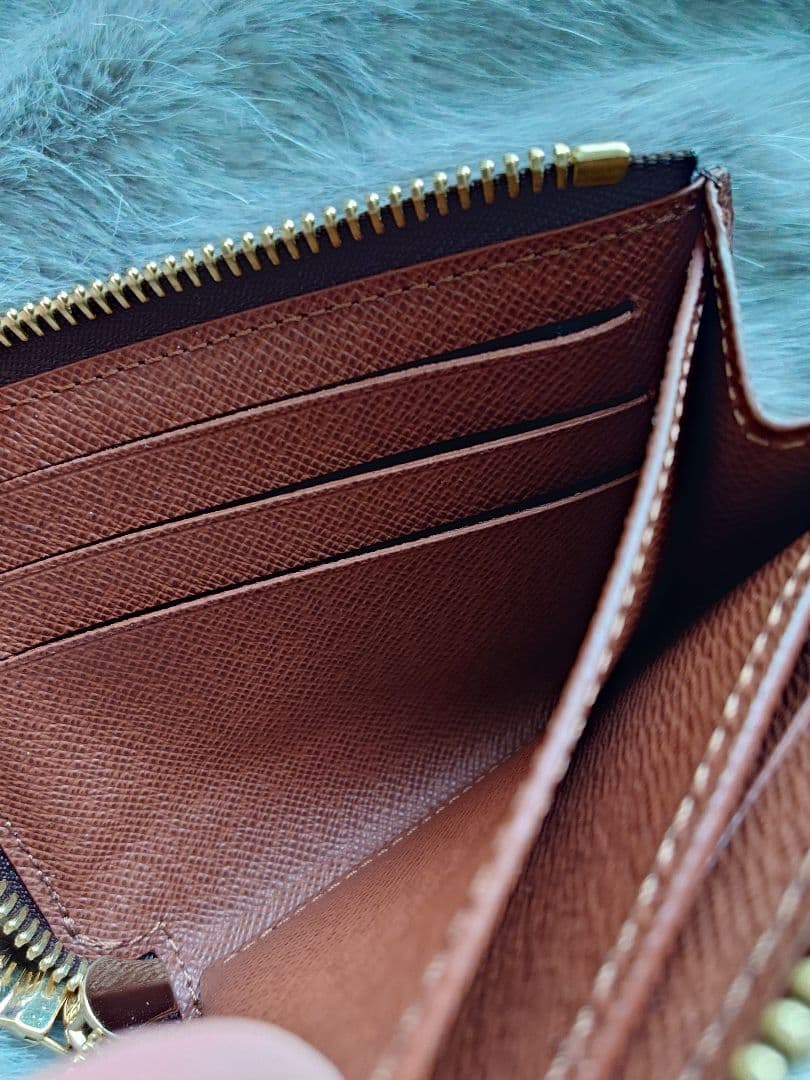 【現行品 極美品】【LOUISVUITTON】 モノグラム ノア コンパクト