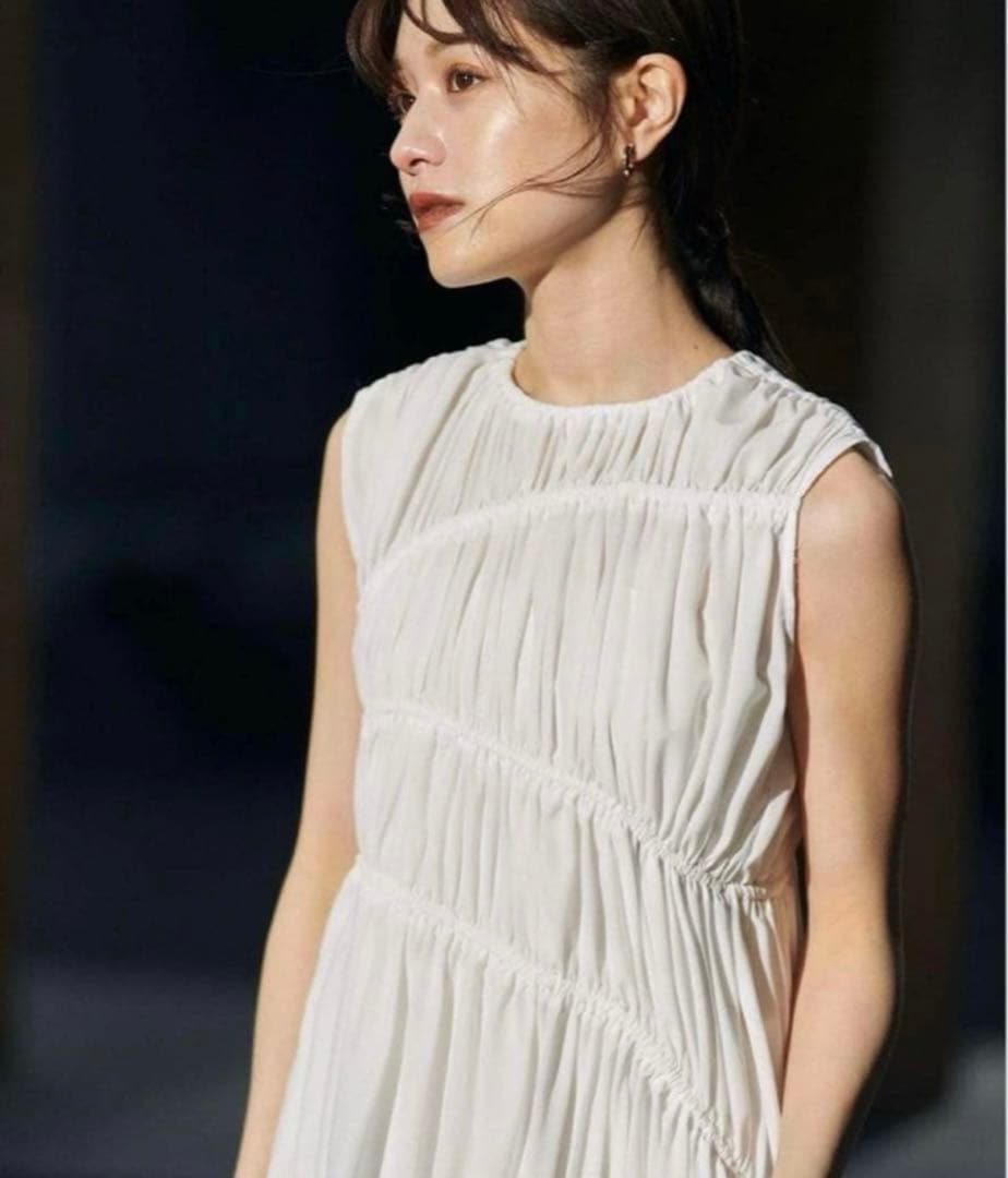 美品l’or Random Shirring Dress