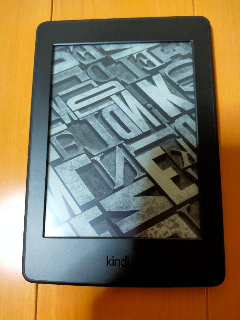 【美品】Kindle Paperwhite 32GB マンガモデル 充電器付き