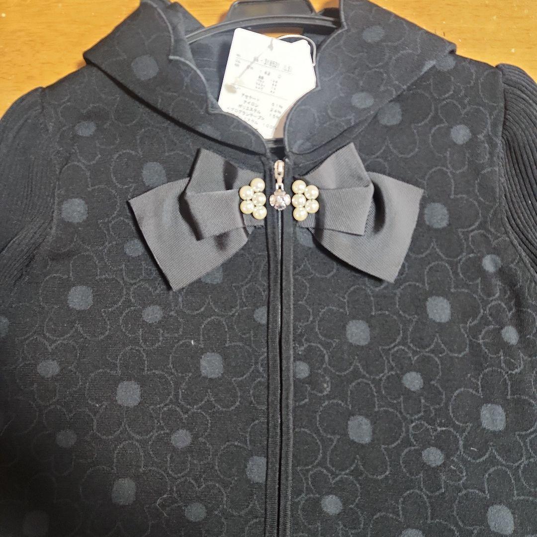 新品◯エムズグレイシー◯リボン&花柄 フード付パーカー 黒 42
