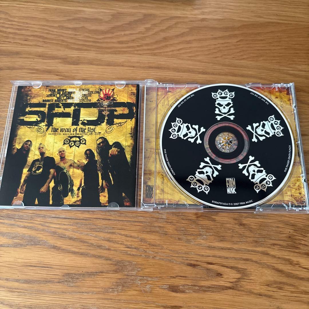 Five Finger Death Punch アルバムコレクション