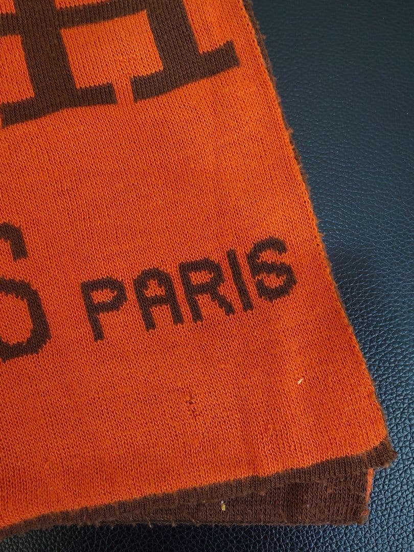 HERMÈS オレンジ H　ロゴ マフラー ノベルティグッズ