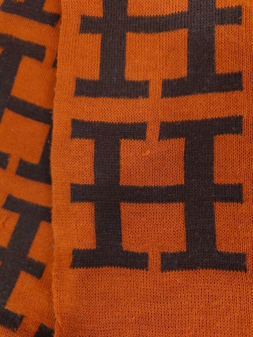 HERMÈS オレンジ H　ロゴ マフラー ノベルティグッズ