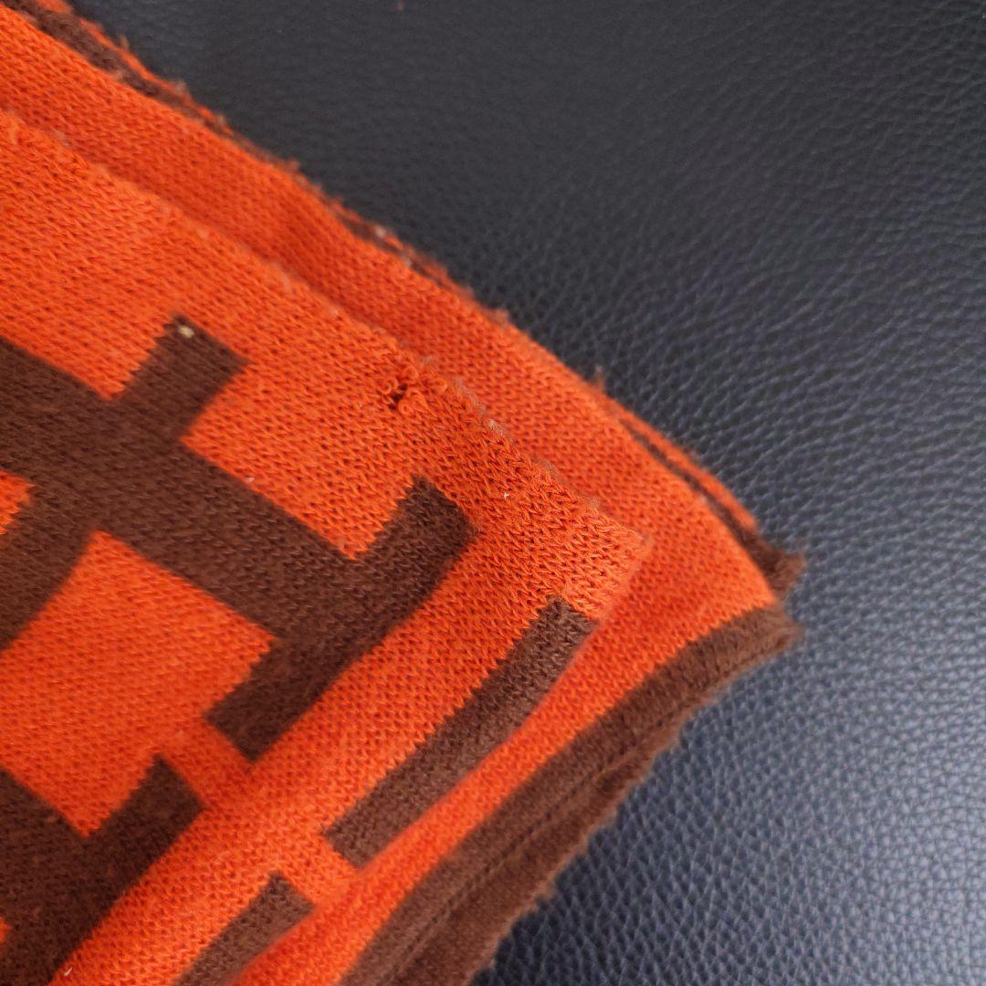 HERMÈS オレンジ H　ロゴ マフラー ノベルティグッズ