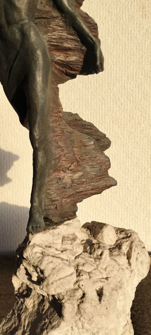 石膏像 GESCHWIND