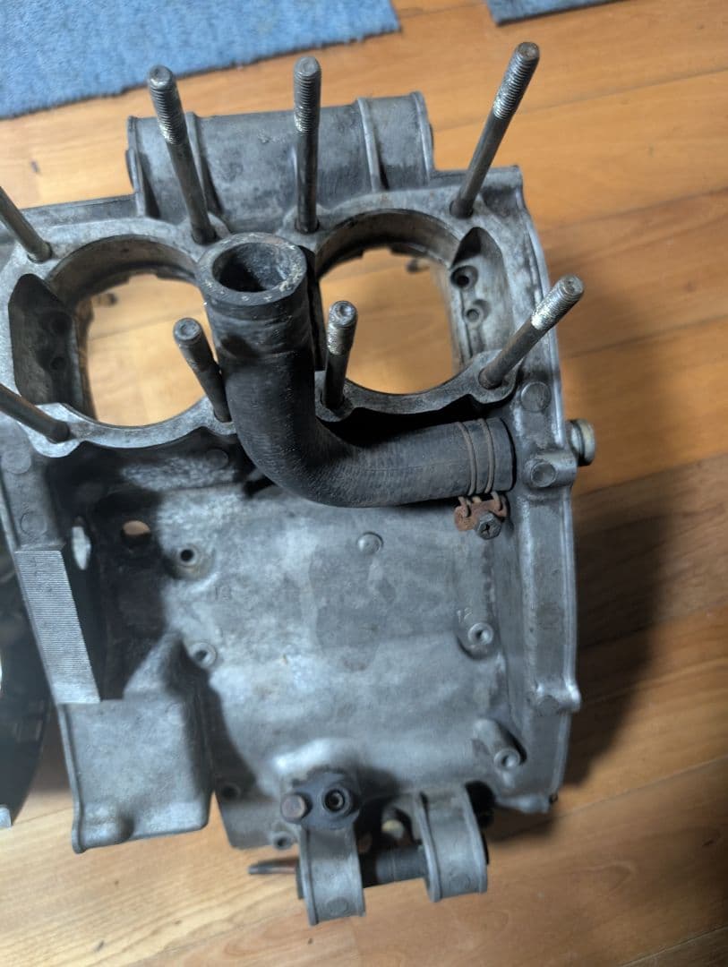 RZ250 クランクケース