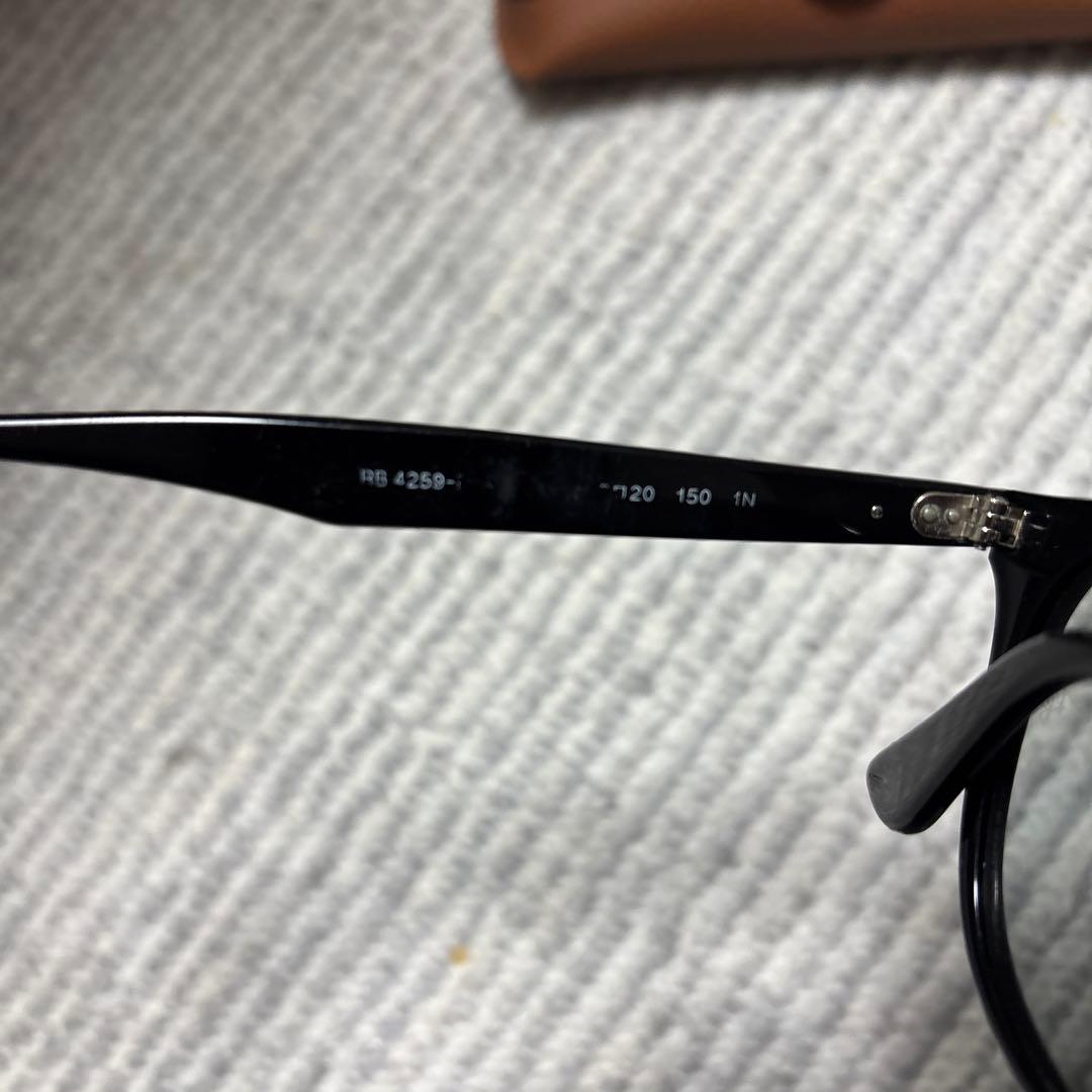 Ray-Ban RB 4259 サングラス