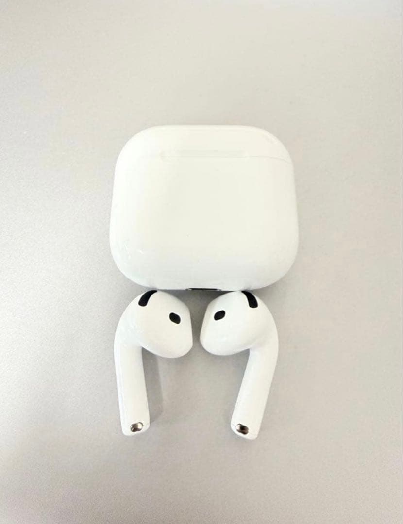 Apple AirPods 4 (ANC) 本体 ホワイト