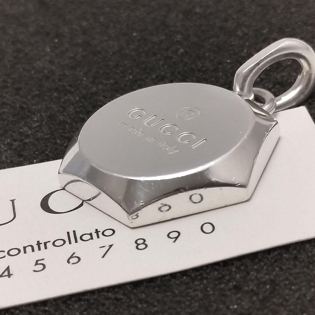 GUCCI グッチ ネックレス トップ ヘキサゴン 六角形 ロゴ