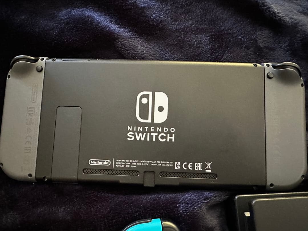 美品！Nintendo Switch 本体　付属品