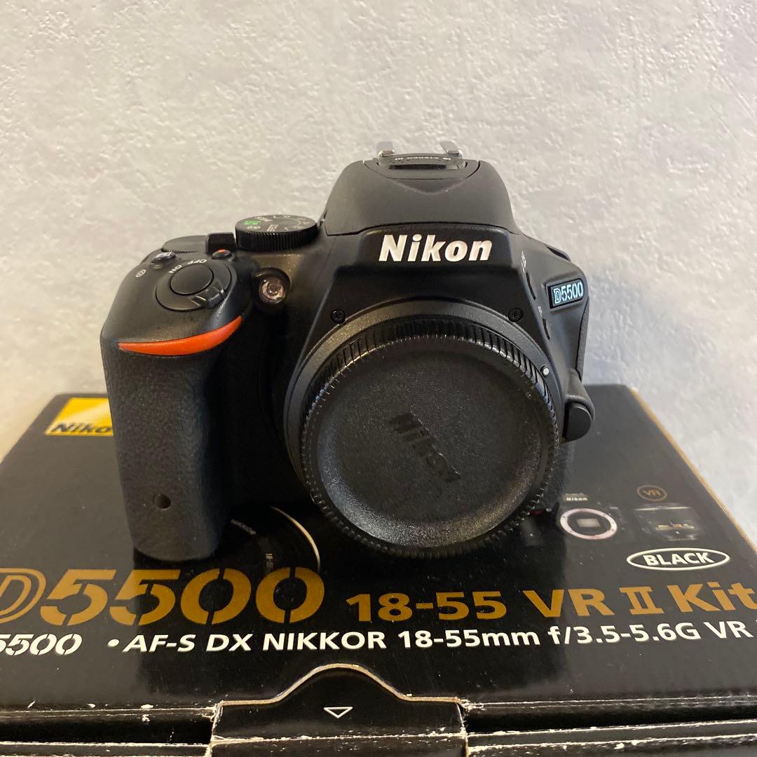 ニコン D5500 ボディ 一眼レフ 55-300mmレンズ用