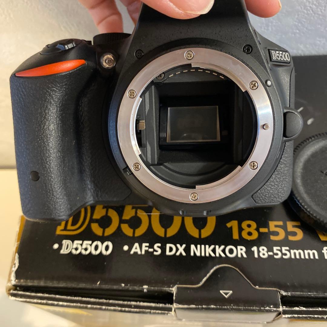 ニコン D5500 ボディ 一眼レフ 55-300mmレンズ用