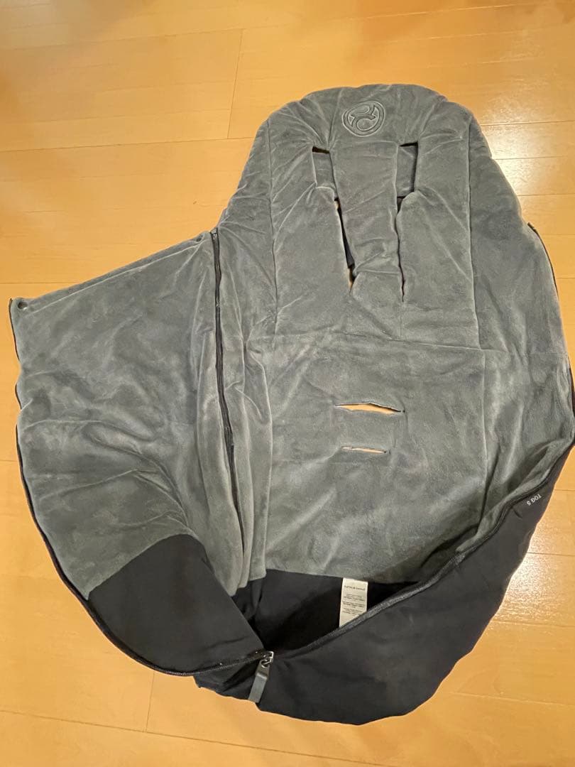 cybex ベビーカー用　プラチナムフットマフ