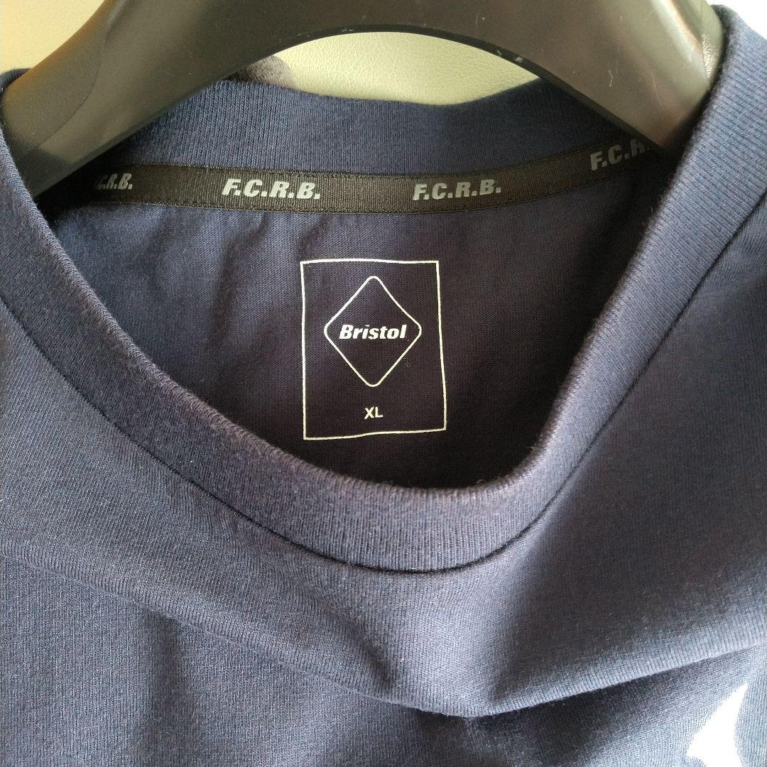 【美品】F.C.Real Bristol NY YANKEES LOGO TEE