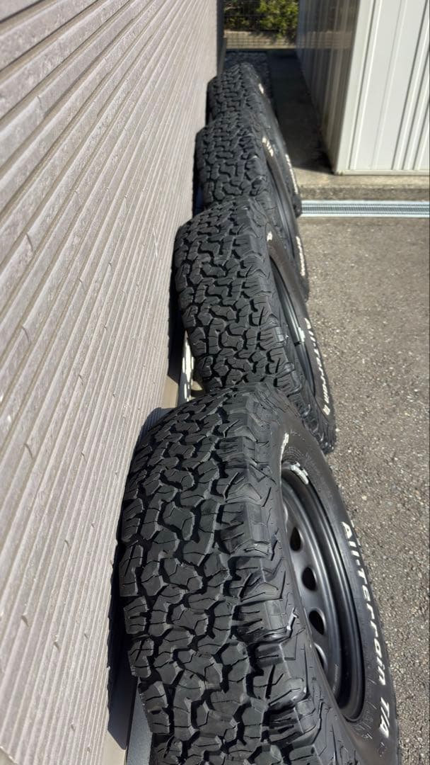 タイヤ・ホイール BFGoodrich All Terrain T/A KO2 235/75R15