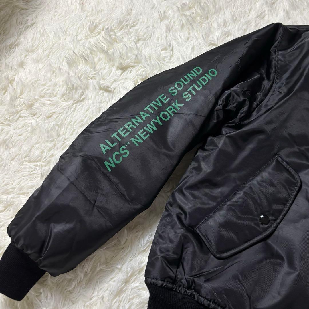 美品✨Lサイズ カートコバーン MA-1 ジャケット ロスコ　NIRVANA