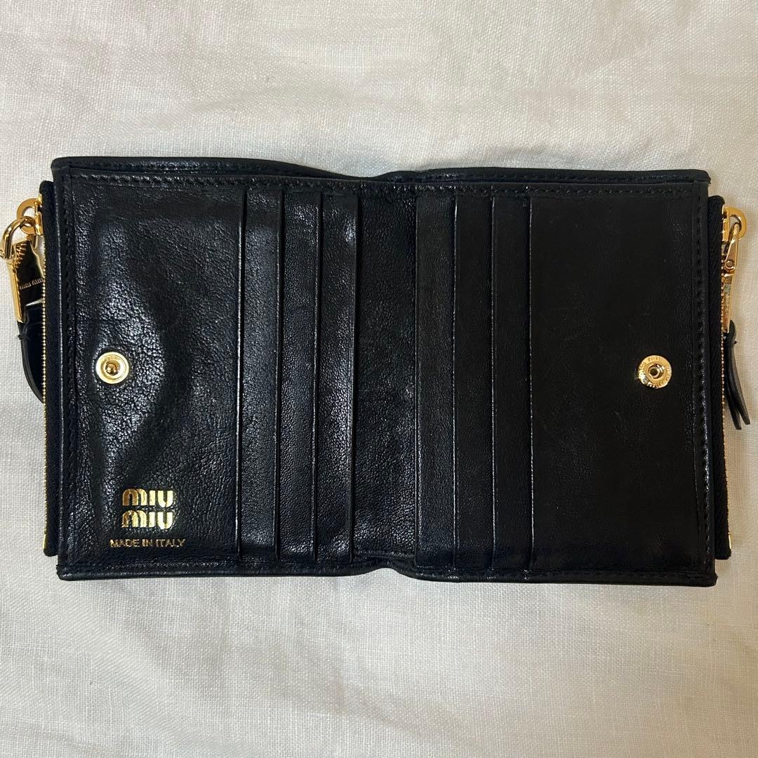 miumiu ナッパレザー　2つ折り　財布